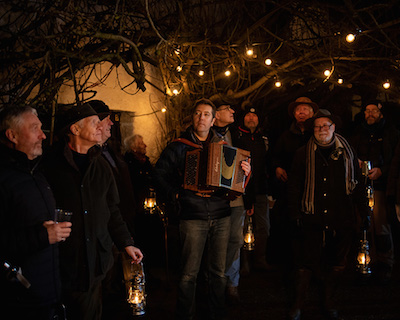 The Halstow Wassail (film) plus Jim Causley & Bill Murray (live)